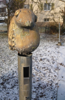 Orgelpfeife mit Vogelhaus 2.